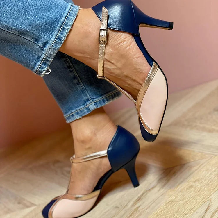 Orlaug | T-Strap Pumps med Fargeblokker og Retro Design